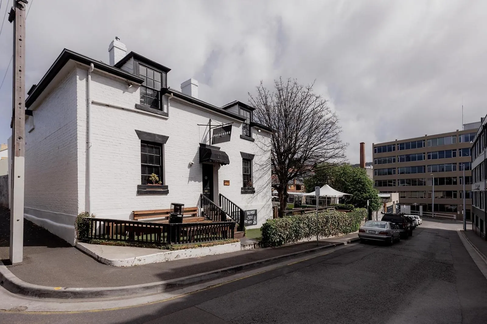 'Fifteen' - Heritage Terrace In Battery Point Hobart